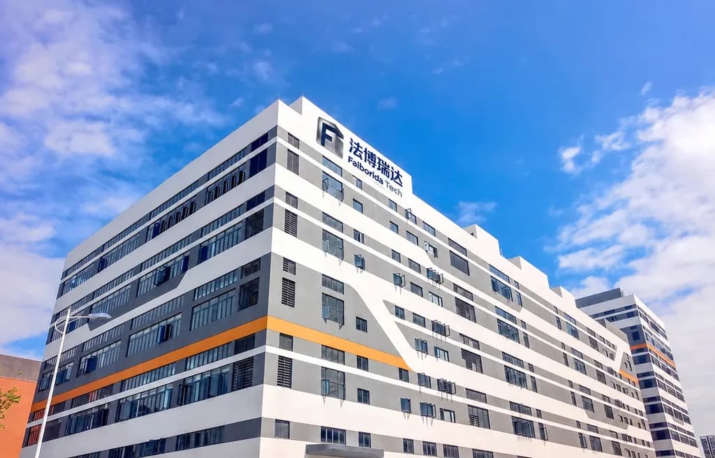 Faiborida 3D lansează imprimanta metalică SLM M500 cu patru lasere