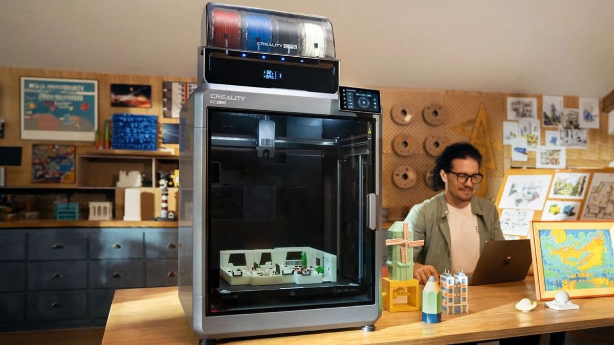 Această imprimantă 3D XXL, multicoloră, s-a ieftinit cu 400 €