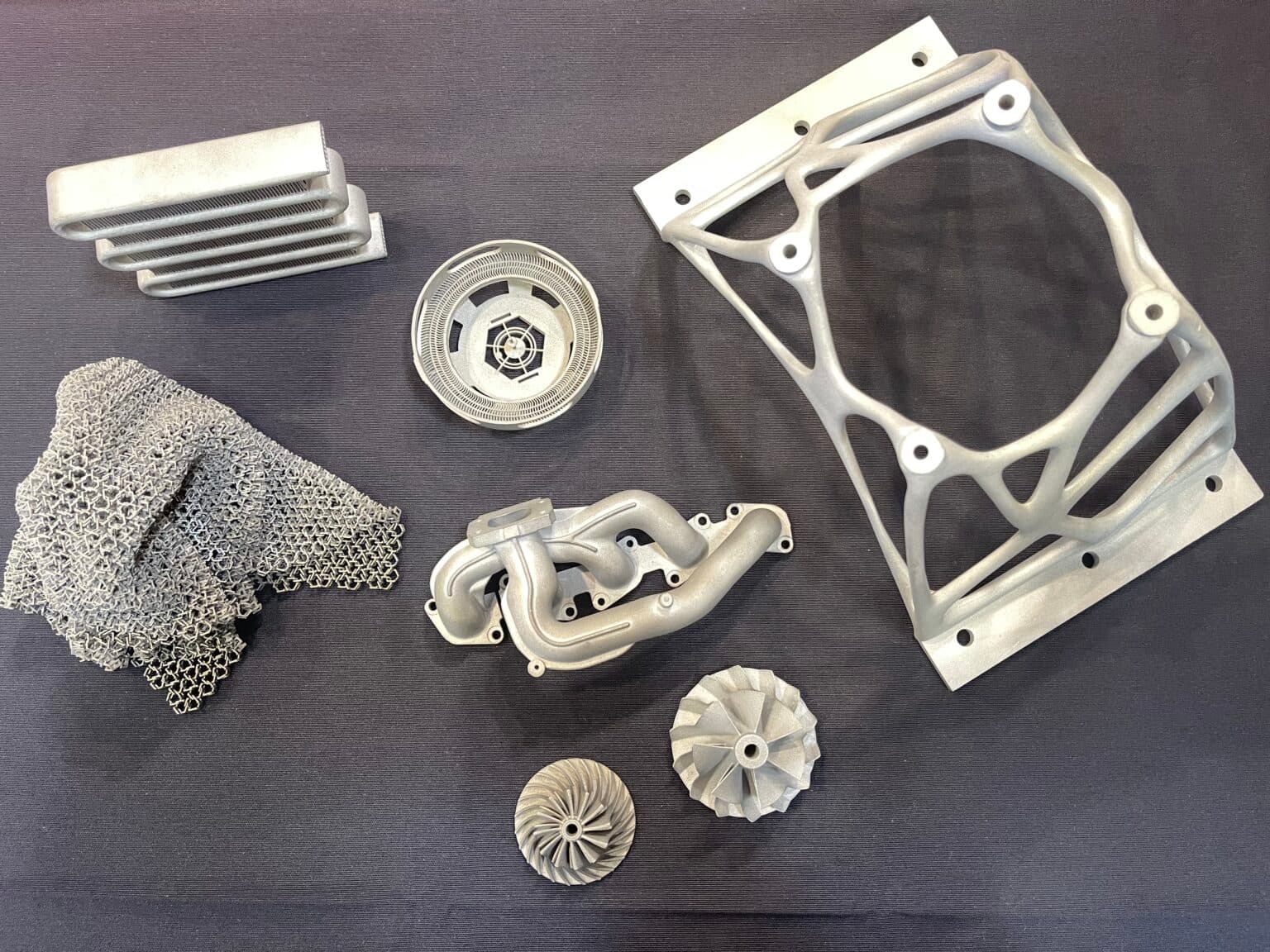 Interviu cu Costas Andronikidis de la ANiMA: Ce transformă o imprimantă 3D metalică într-un instrument de producție