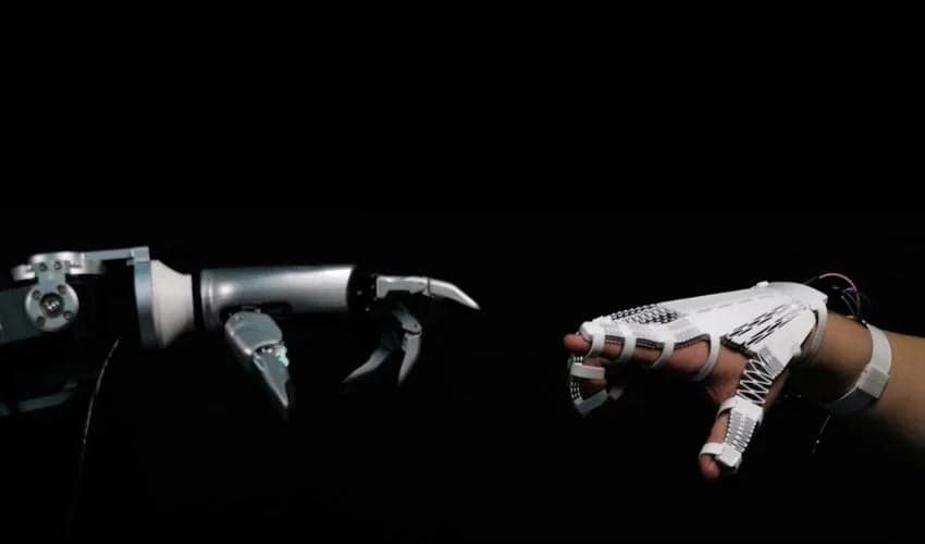 X-Hinges, software-ul MIT pentru obiecte imprimate 3D care răspund la atingere