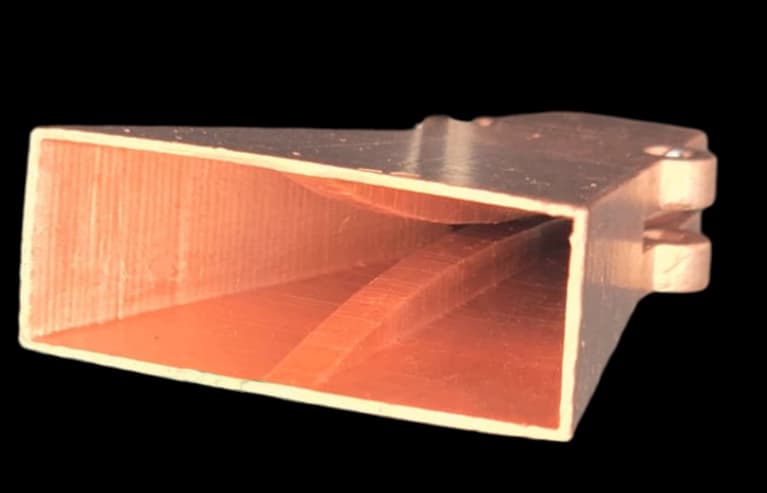 Știri despre printarea 3D, 29 octombrie 2026: piese pentru sateliți, mandrină, accesorii auto și altele